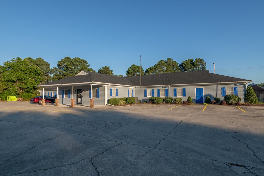 More Photos Of 2302 Cedar Run Pl NW, Wilson Daycare Center For Sale