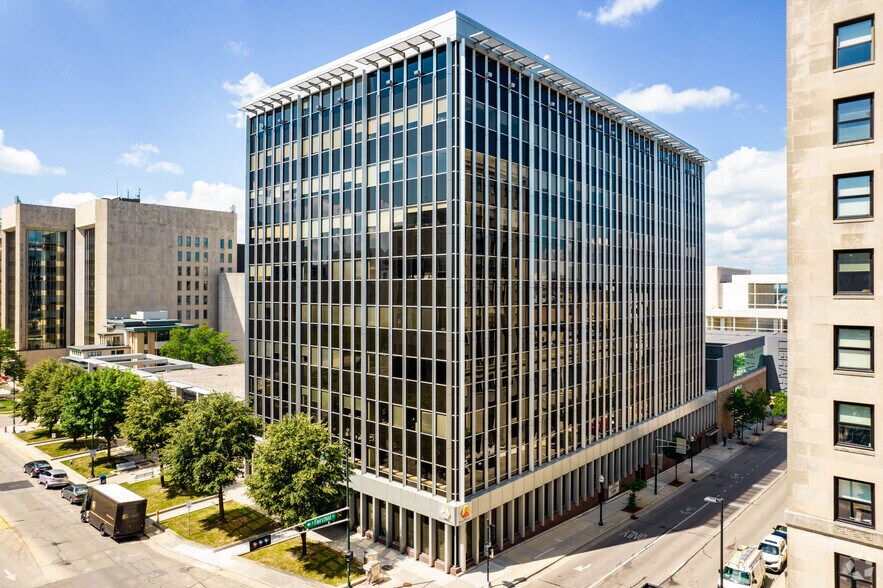 More Photos Of 222 W Washington Ave, Madison Office For Lease