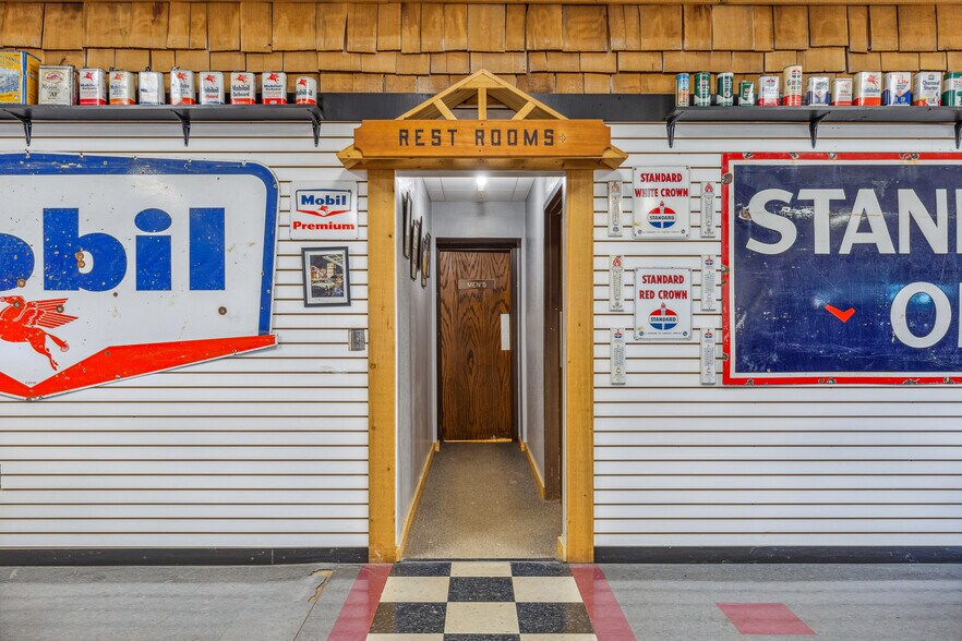 More Photos Of 417 24th St SW, Jamestown General Retail For Sale