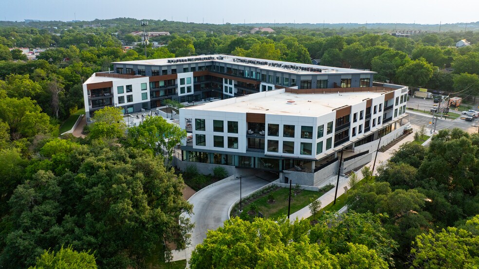 More Photos Of 2209 S First St, Austin Apartments For Sale