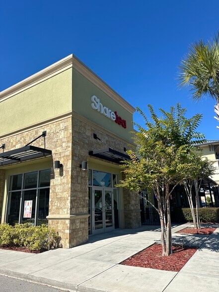 More Photos Of 10041 University Plaza Dr, Fort Myers Storefront For Lease
