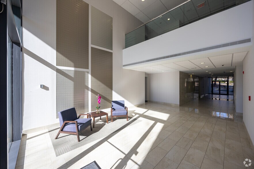 More Photos Of 6525 The Corners Pky, Peachtree Corners Unknown For Lease