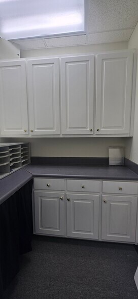 More Photos Of 100 Governors Trace, Fayetteville Office For Lease