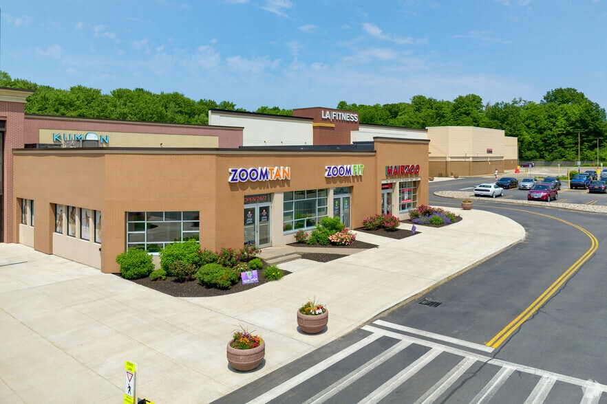 More Photos Of 6720 Pittsford Palmyra Rd, Fairport Unknown For Lease