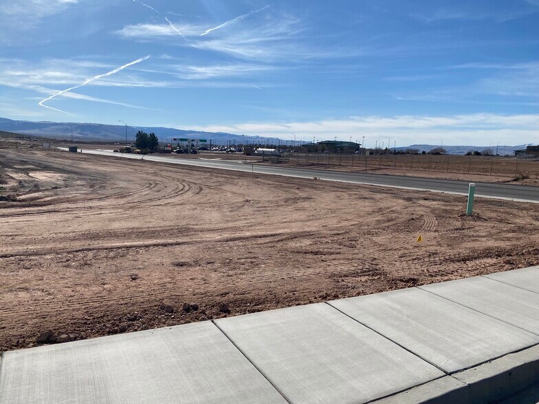 More Photos Of 4500 Airport Parkway, St George Land For Sale