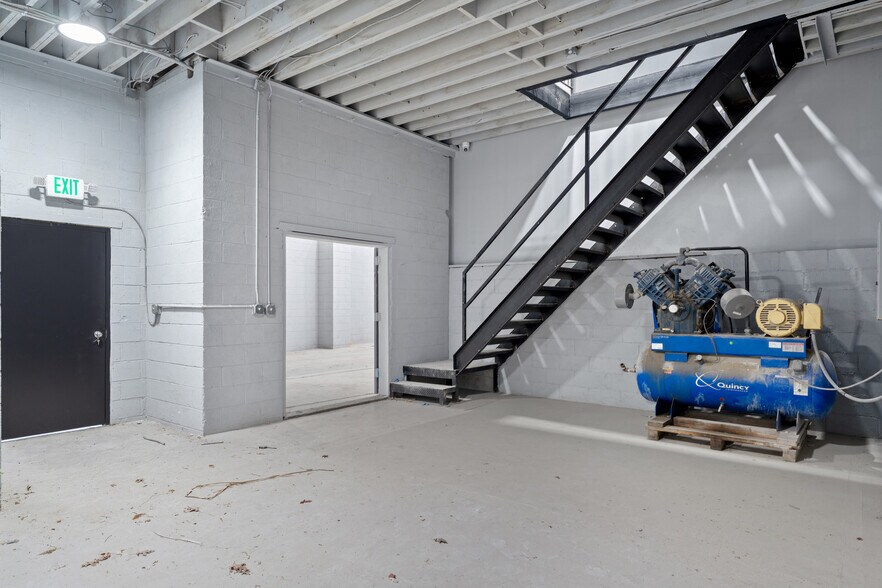 More Photos Of 470 Belleville Tpke, North Arlington Warehouse For Sale