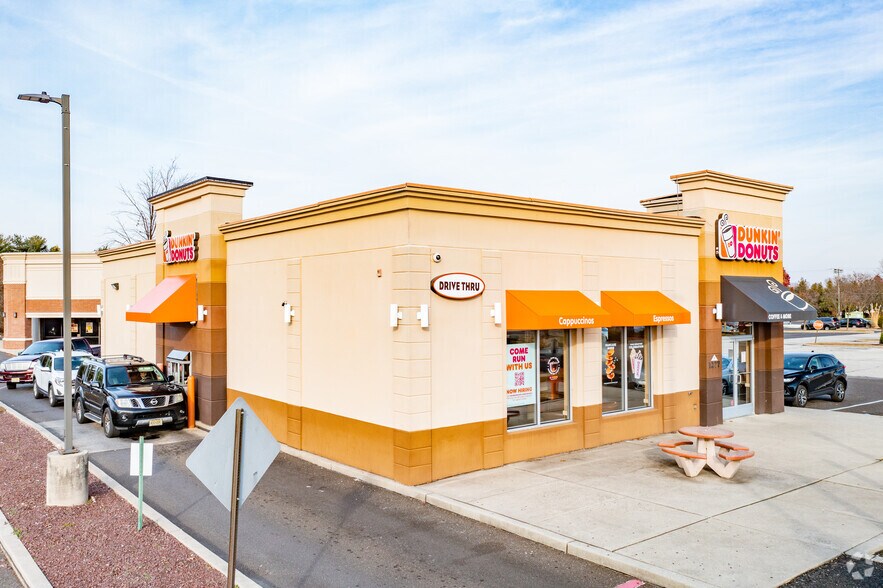 More Photos Of 1229-1329 Blackwood Clementon Rd, Clementon Unknown For Lease