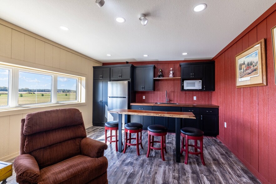 More Photos Of 663 Valerie Avenue 419-420, Hudson Self Storage For Sale