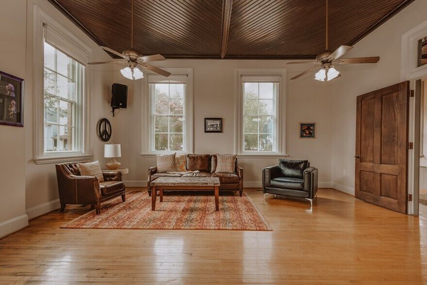 More Photos Of 441 Washington St, Portsmouth Office Residential For Sale