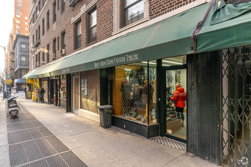 More Photos Of 1210-1218 Lexington Ave, New York Apartments For Lease