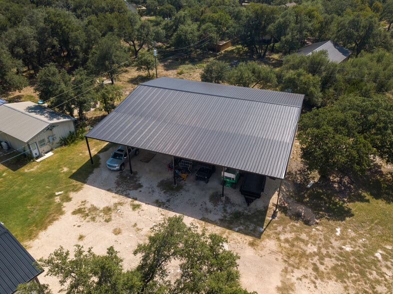 Primary Photo Of 322 Logan Ranch Rd, Georgetown Specialty For Lease