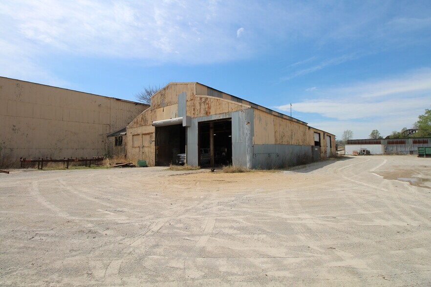 More Photos Of 201 N 2nd St, Kansas City Land For Sale