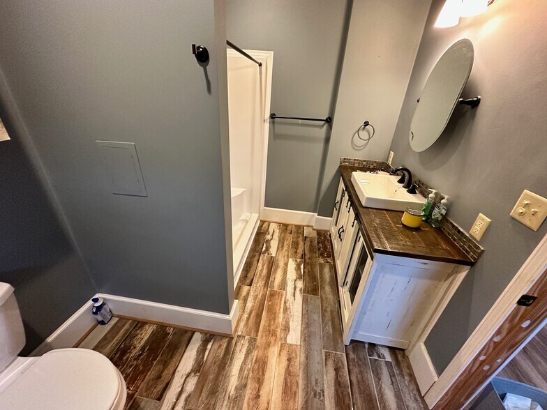 More Photos Of 601 S 7th St, Opelika Office Residential For Sale