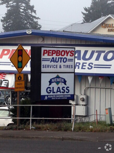More Photos Of 34611 16th Ave S, Federal Way Auto Repair For Lease