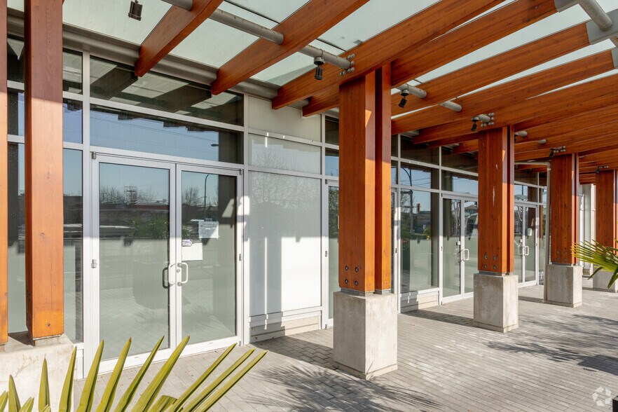 More Photos Of 10880 No. 5 Rd, Richmond Apartments For Lease