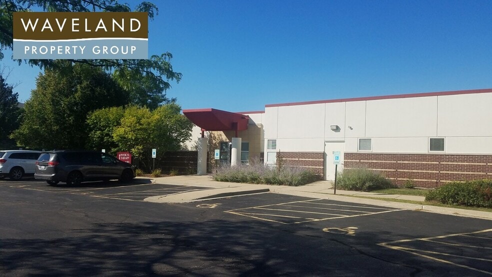 More Photos Of 2350 Royal Blvd, Elgin Medical For Lease