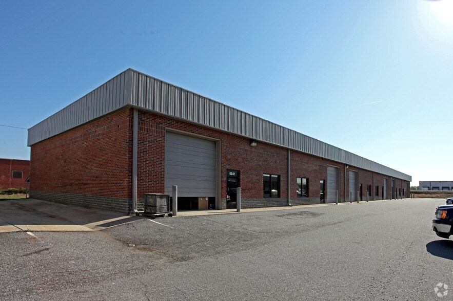 More Photos Of 6841-6851 Belt Rd, Concord Flex For Lease