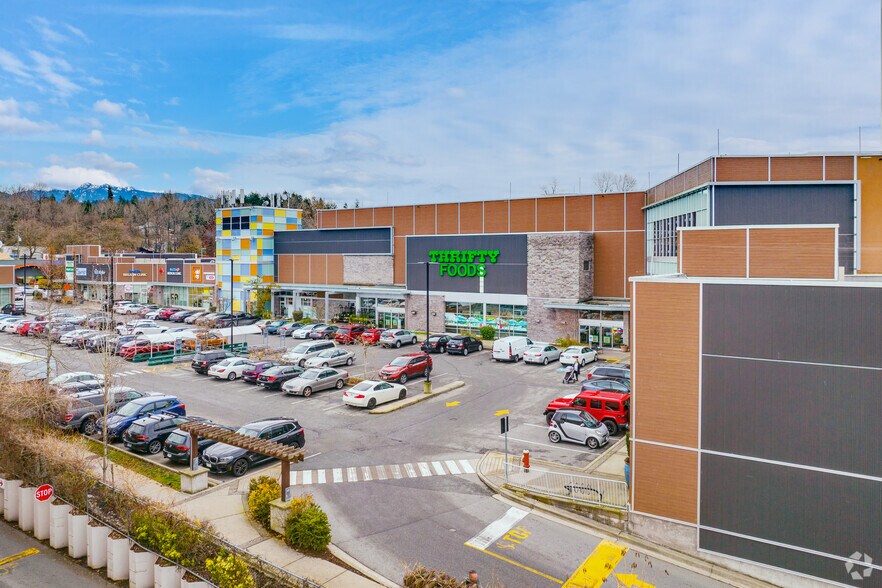 Primary Photo Of 845 Marine Dr, North Vancouver General Retail For Sale