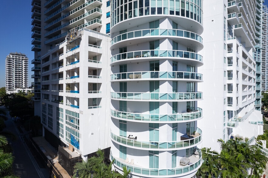 More Photos Of 1800 N Bayshore Dr, Miami Apartments For Sale