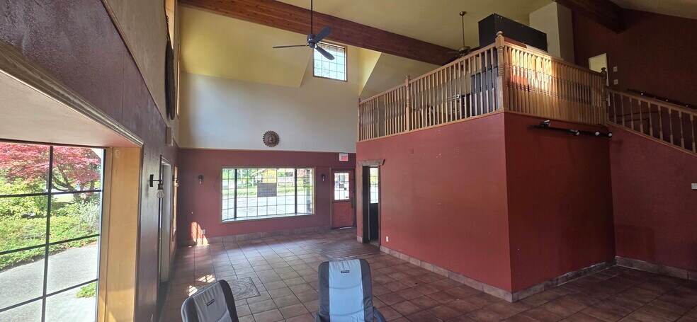 More Photos Of 67211 E Hwy 26, Welches General Retail For Lease