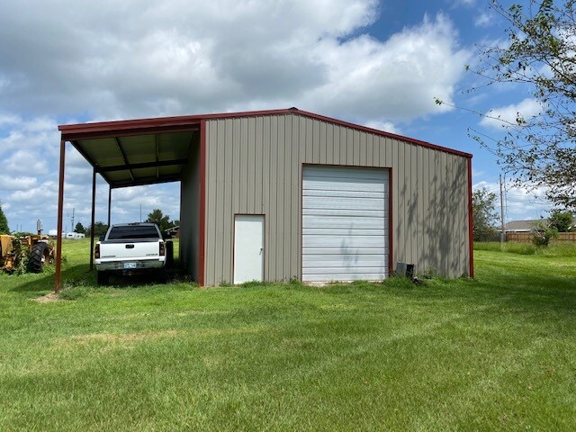 Primary Photo Of 2910 Hardy Springs Rd, Mcalester Storefront Retail Office For Sale