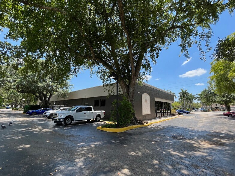 More Photos Of 7301 NW 4th St, Plantation Medical For Sale