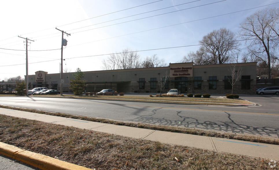 Primary Photo Of 7430 Switzer Rd, Shawnee Medical For Sale