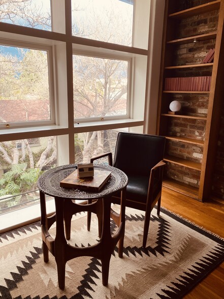 More Photos Of 2330 W 3rd St, Los Angeles Office For Sale