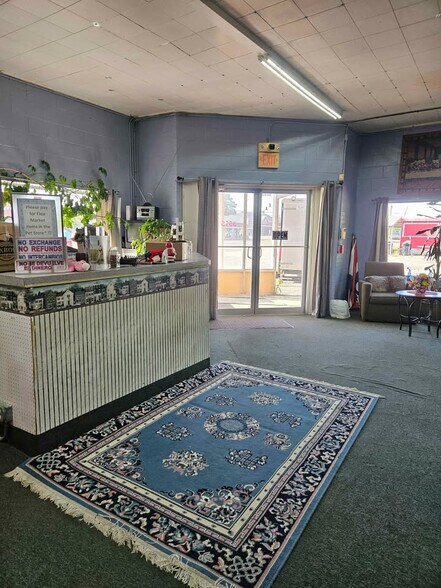 More Photos Of 3515 Main St, Exmore Storefront Retail Office For Sale