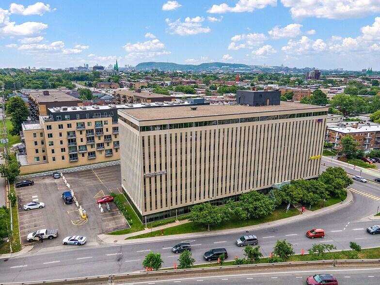 Primary Photo Of 1100 Boul Crémazie E, Montréal Office For Lease