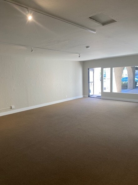 More Photos Of 3912 Portola Dr, Santa Cruz Office Residential For Lease