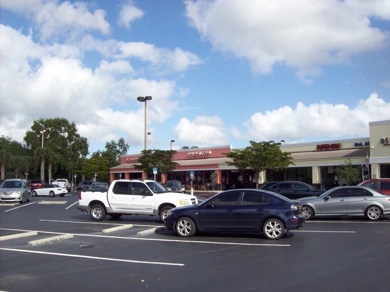 More Photos Of 18011 S Tamiami Trl, Fort Myers Unknown For Lease