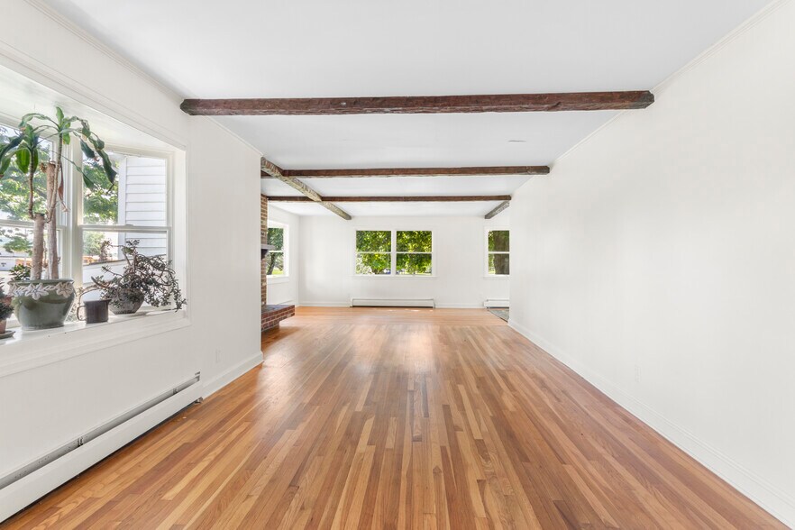 More Photos Of 3093 US Highway 9, Valatie Apartments For Sale