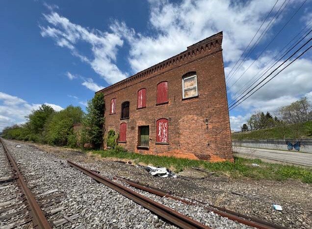 More Photos Of 340 Work st, Falconer Warehouse For Sale