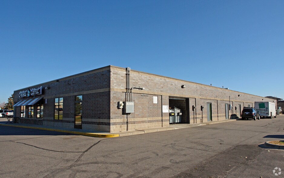 More Photos Of 1380 Duckwood Dr, Eagan Unknown For Lease