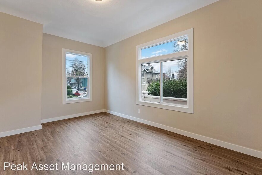 More Photos Of 1804 NE 14th Ave, Portland Apartments For Sale