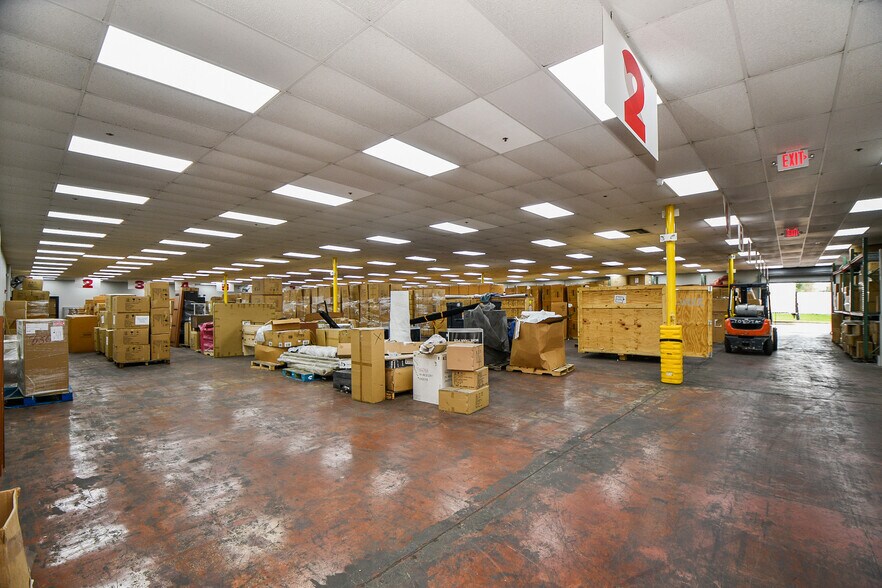 Primary Photo Of 10860 Rockley Rd, Houston Warehouse For Sale
