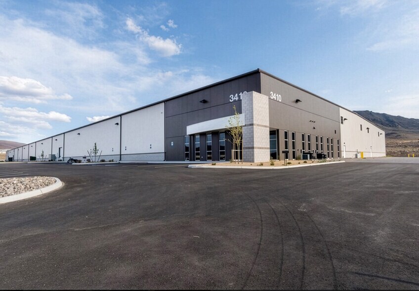 More Photos Of 3410 Peru Dr, Sparks Warehouse For Lease