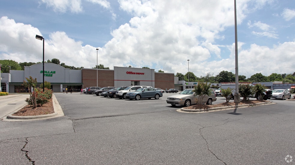 Primary Photo Of 274 Eastchester Dr, High Point Unknown For Lease