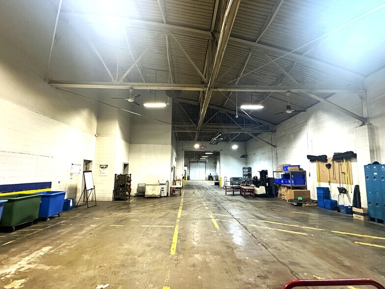 More Photos Of 4395 Springfield St, Dayton Warehouse For Sale
