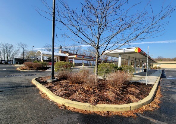 More Photos Of 1101-1105 Route 130 S, Cinnaminson General Retail For Sale