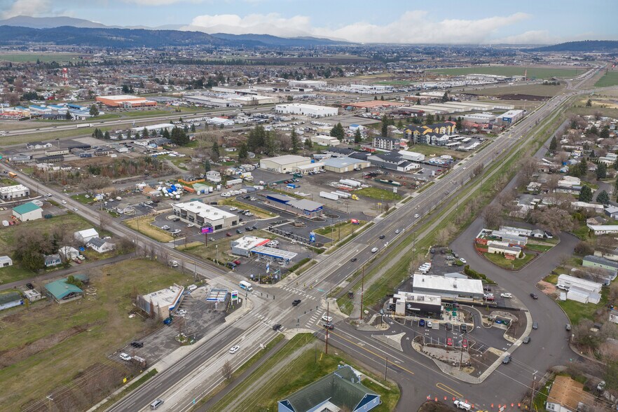 More Photos Of 19009 E Appleway Ave, Spokane Valley Auto Repair For Sale