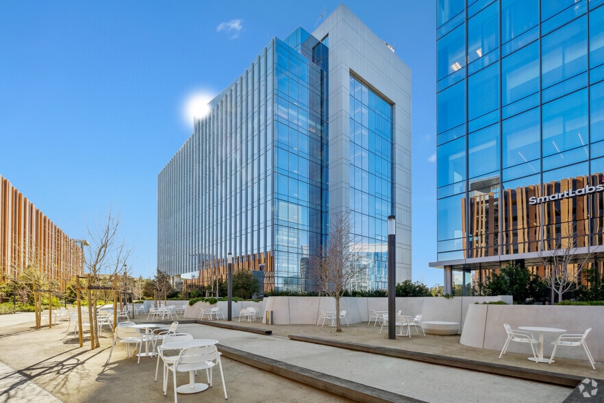 More Photos Of 700 Gateway Blvd, South San Francisco Unknown For Lease