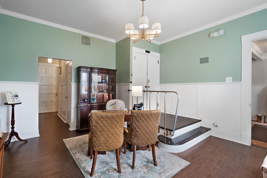 More Photos Of 701 Thompson Ave, Donora Funeral Home For Sale