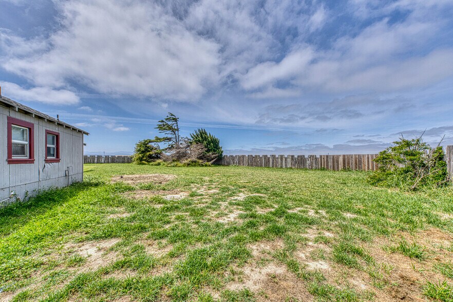 More Photos Of 1200 W Market Cir, Salinas Apartments For Sale