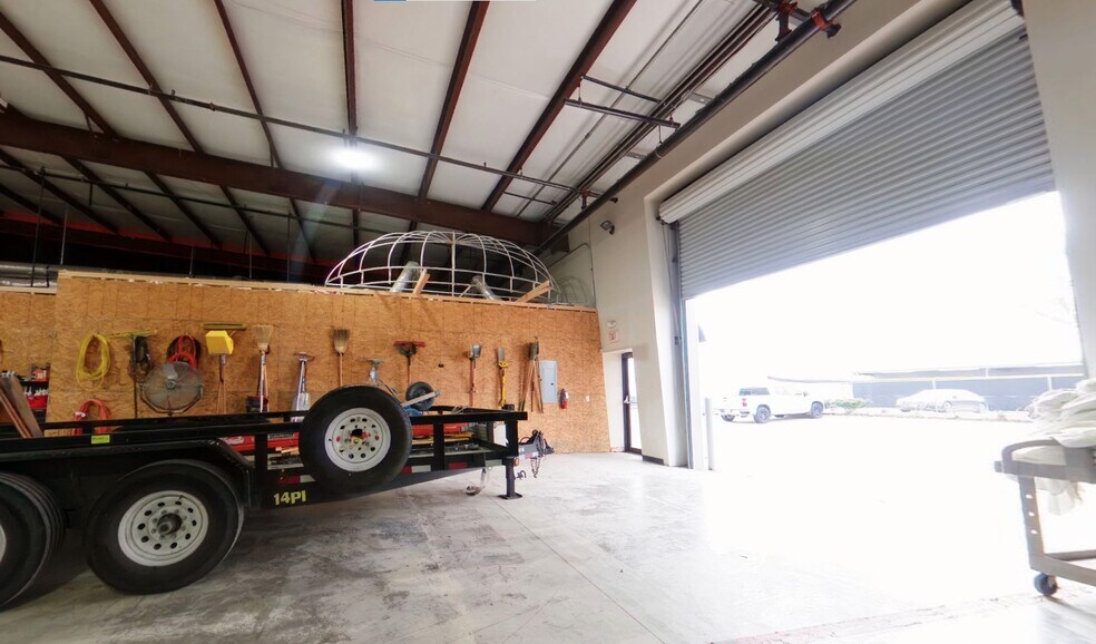More Photos Of 5950 Park Vista Cir, Fort Worth Warehouse For Sale
