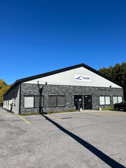 More Photos Of 116 Salina St, Liverpool Flex For Sale