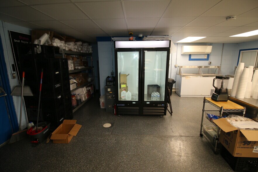 More Photos Of 426 Bartel St, Scranton Restaurant For Sale