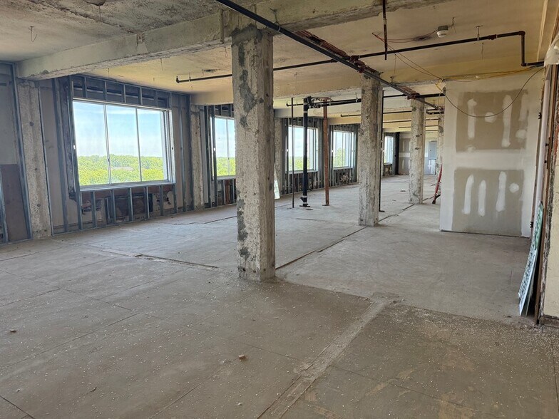 More Photos Of 327 Main St, Greenwood Office For Sale