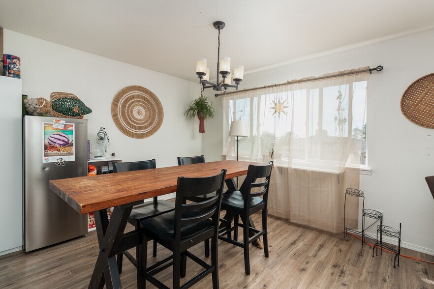 More Photos Of 3510 NE Highway 101, Lincoln City Hotel For Sale